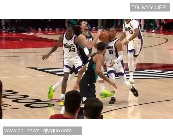 火箭记者怒斥裁判干预比赛质疑球员掌控命运的权利